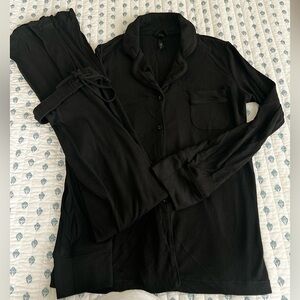 Skims sleepwear lounge set pajamas